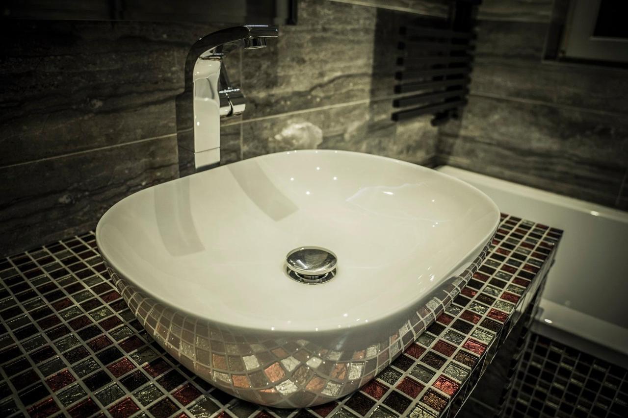 Apartamenty Korona Кросно Екстер'єр фото