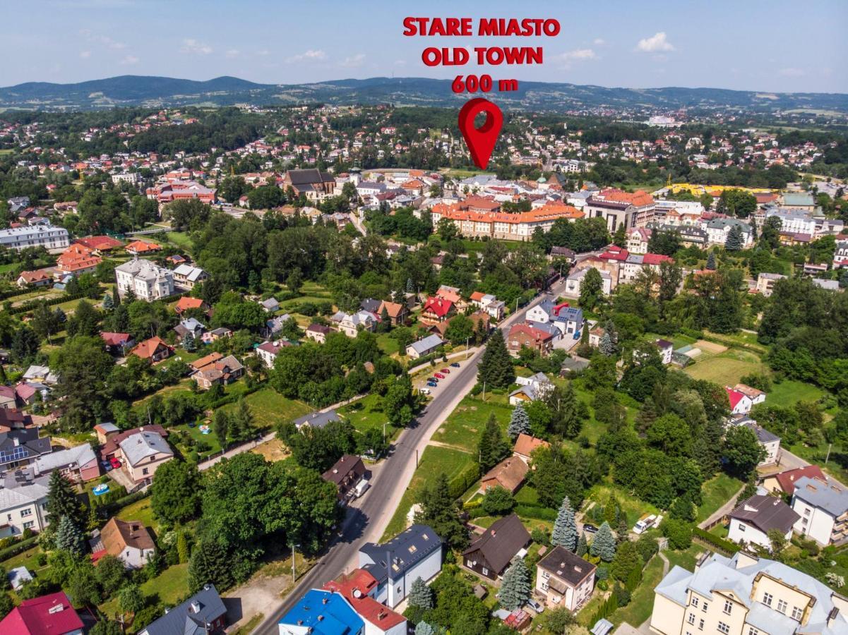 Apartamenty Korona Кросно Екстер'єр фото